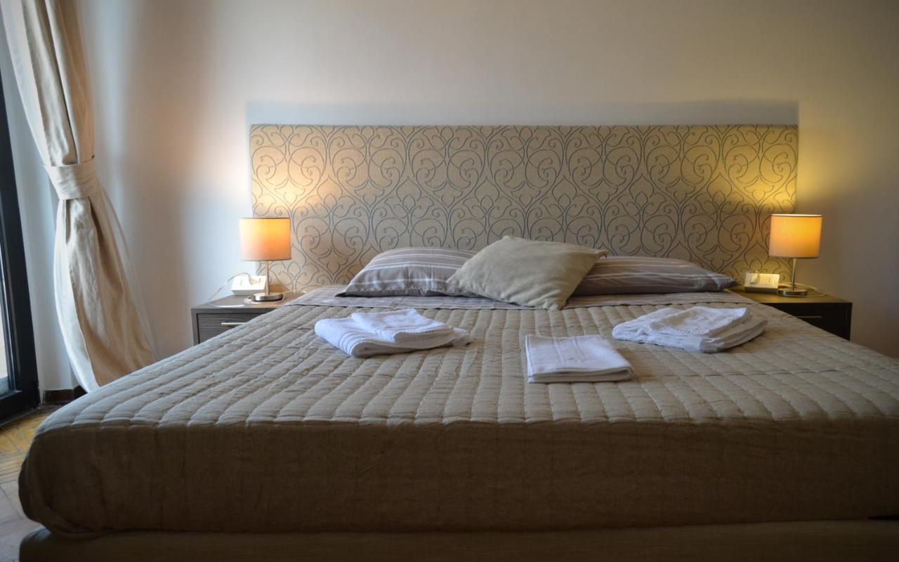 Gabrielli Rooms Et Apartments Sant Antonio Alloggio 4 M0230914084 베로나 외부 사진